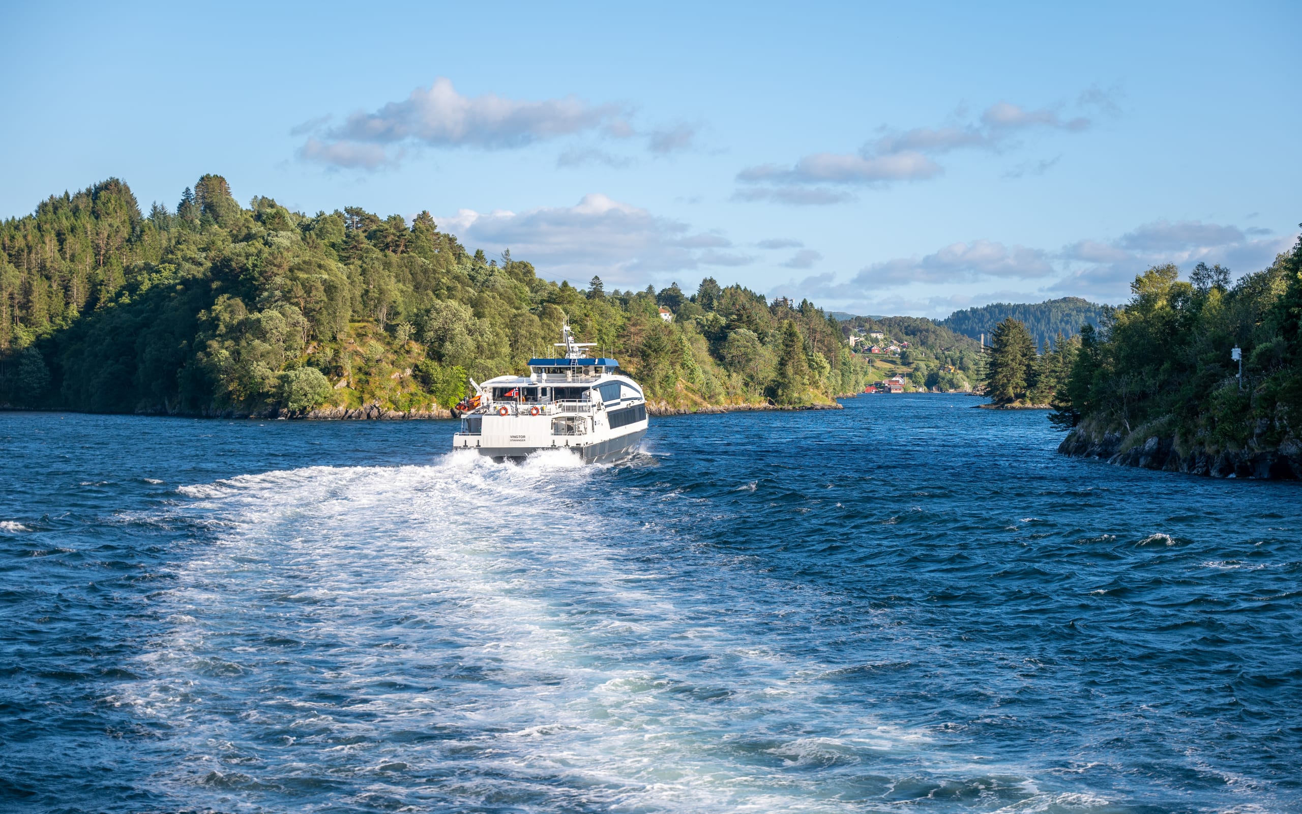 boat trip bergen fjords